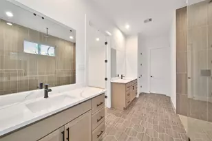 322 Louvenia Ct, Pinehurst, TX 77362 - Photo 20