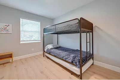 5522 Caversham Drive, Houston, TX 77096 - Photo 14