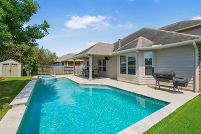 30014 Valley Terrace Drive, Fulshear, TX 77441 - Photo 2