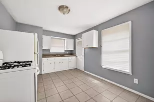 3900 Tuam St, Houston, TX 77004 - Photo 32