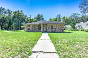 21478 Russell Dr, New Caney, TX 77357 - Photo 2