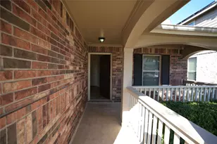 1710 Thornhampton Ct, Houston, TX 77014 - Photo 2