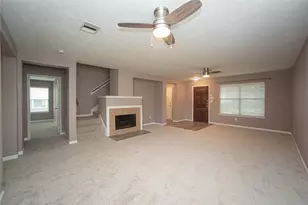 29314 Legends Bluff Dr, Spring, TX 77386 - Photo 2