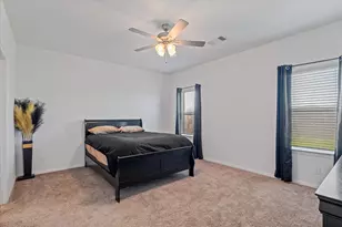 4715 Painted Bunting Ln, Baytown, TX 77521 - Photo 18