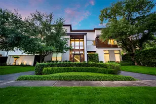 2608 Barbara Ln, West University Place, TX 77005 - Photo 2