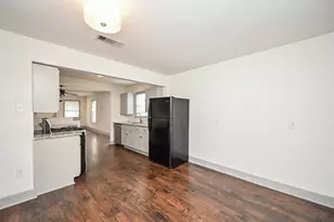 314 W Hart Ave, Pasadena, TX 77506 - Photo 10