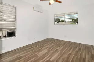 176 Barracuda St, Bayou Vista, TX 77563 - Photo 8