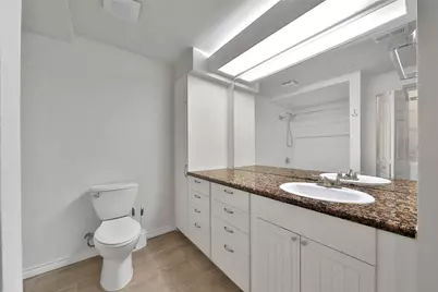 3231 Allen Parkway #1210, Houston, TX 77019 - Photo 14