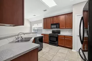 11807 Rainbow Bridge Ln, Humble, TX 77346 - Photo 10