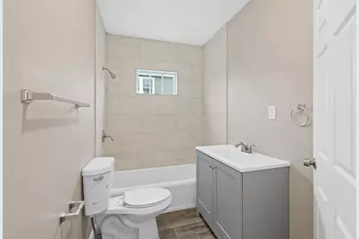 5244 Leeland Street #A, Houston, TX 77023 - Photo 16