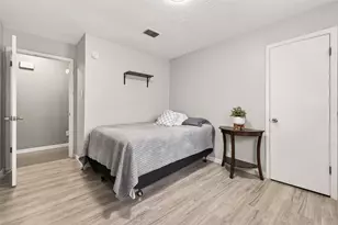 13719 Bonaventure Dr, Houston, TX 77065 - Photo 20