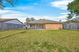 13719 Bonaventure Dr, Houston, TX 77065 - Photo 38