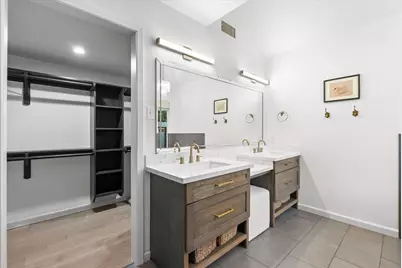 16034 Mesa Verde Drive, Houston, TX 77059 - Photo 28