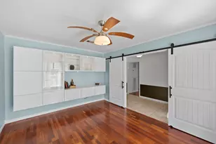 8218 Camborne Ln, Houston, TX 77070 - Photo 6