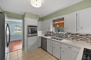 8218 Camborne Ln, Houston, TX 77070 - Photo 10