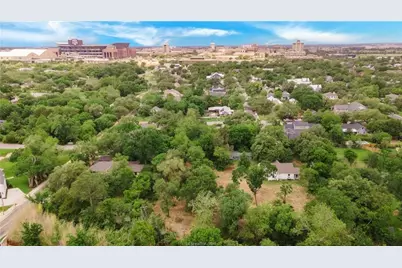 400 Suffolk Avenue, College Station, TX 77840 - Photo 2