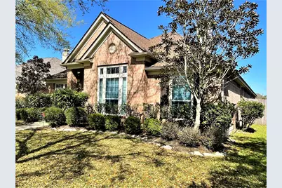 1854 Silent Shore Court, League City, TX 77573 - Photo 2