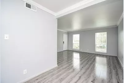 5202 Arboles Drive #3, Houston, TX 77035 - Photo 8