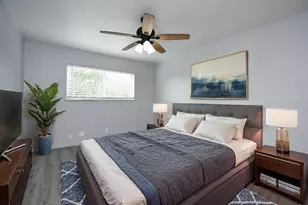 5202 Arboles Dr, Houston, TX 77035 - Photo 14