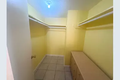 2750 Holly Hall Street #403, Houston, TX 77054 - Photo 16