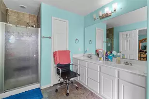 8214 Rosemary Drive, Baytown, TX 77521 - Photo 12