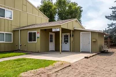 319 SW G St, Other, OR 97741 - Photo 2