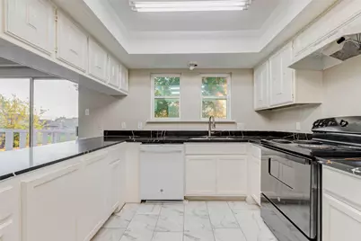 8622 Connaught Garden Drive, Houston, TX 77083 - Photo 8