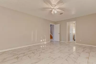 8622 Connaught Garden Drive, Houston, TX 77083 - Photo 10