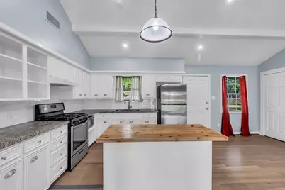 254 Point Clear Drive, Conroe, TX 77304 - Photo 12