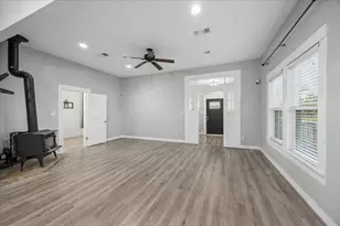 10347 Pless Rd, Cat Spring, TX 78933 - Photo 6