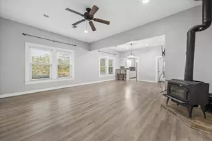 10347 Pless Rd, Cat Spring, TX 78933 - Photo 10