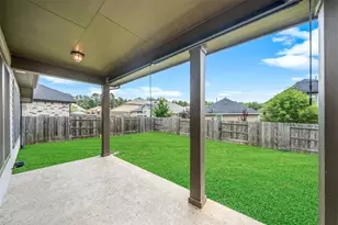 262 Pleasant Hl Wy, Conroe, TX 77304 - Photo 12