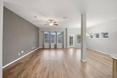 262 Pleasant Hill Way, Conroe, TX 77304 - Photo 6