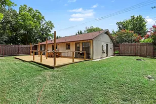 2303 Bron Holly Dr, Houston, TX 77018 - Photo 24