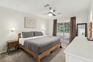 2303 Bron Holly Dr, Houston, TX 77018 - Photo 12