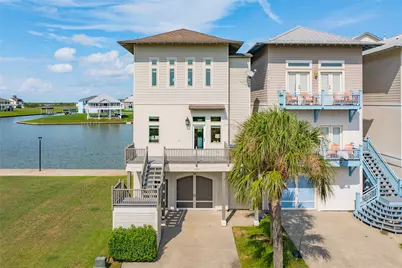 1406 17th Street, Port Bolivar, TX 77650 - Photo 2