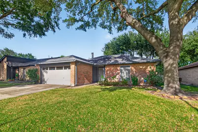 7522 Flair Oaks Drive, Houston, TX 77040 - Photo 2