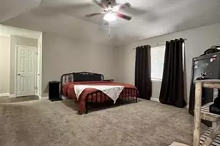 185 Brookhollow St, Vidor, TX 77662 - Photo 10