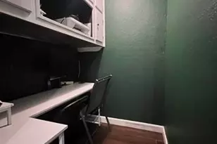 185 Brookhollow St, Vidor, TX 77662 - Photo 16