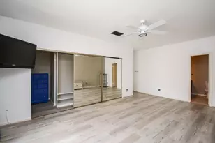 3800 Tanglewilde St, Houston, TX 77063 - Photo 16