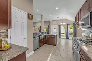 11506 Faulkey Gully Cir, Houston, TX 77070 - Photo 14