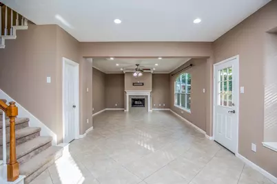 18 Bowie Bend Court, Conroe, TX 77385 - Photo 12