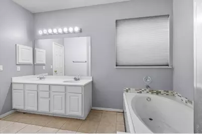 4805 Chrissie Drive, Pearland, TX 77584 - Photo 4