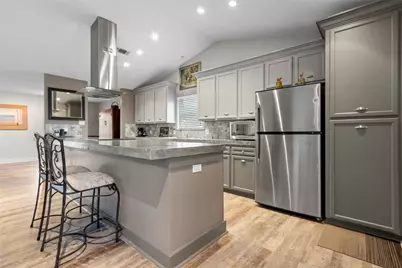 528 Indian Hill Boulevard, Livingston, TX 77351 - Photo 1