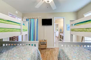 973 Marlin Dr, Crystal Beach, TX 77650 - Photo 22