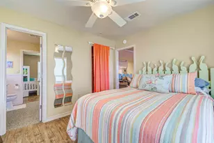 973 Marlin Dr, Crystal Beach, TX 77650 - Photo 16