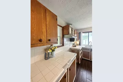 2509 Wall Street, Houston, TX 77088 - Photo 8