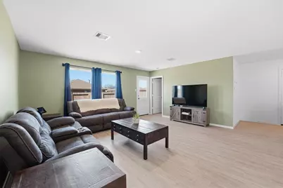 5314 Gabby Pass, Bryan, TX 77807 - Photo 6