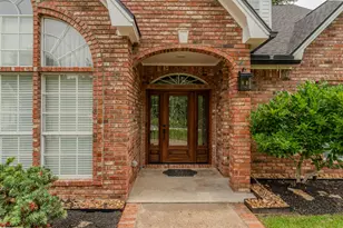 12710 Satinwood Ln, Beaumont, TX 77713 - Photo 2