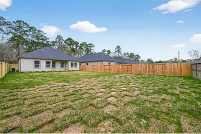 1107 Lyle W Avenue, Cleveland, TX 77327 - Photo 14